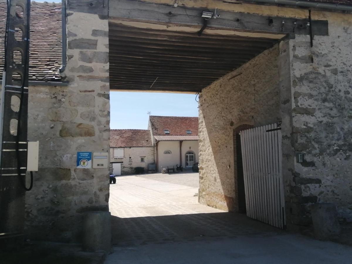 Chambre D'Hotes Le Domaine Des Hirondelles Champcenest Εξωτερικό φωτογραφία