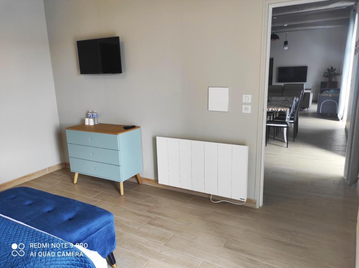 Chambre D'Hotes Le Domaine Des Hirondelles Champcenest Εξωτερικό φωτογραφία