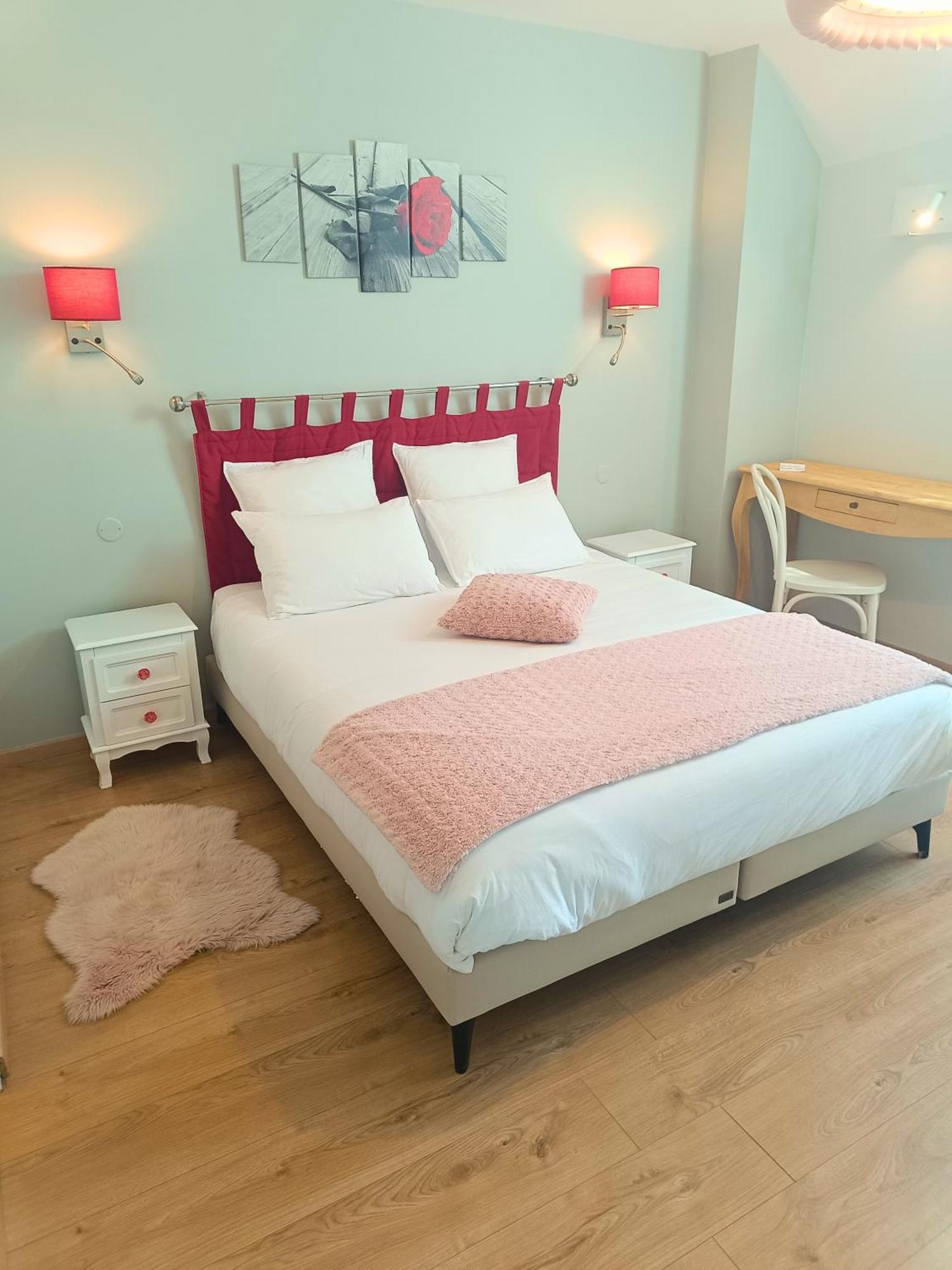 Chambre D'Hotes Le Domaine Des Hirondelles Champcenest Εξωτερικό φωτογραφία